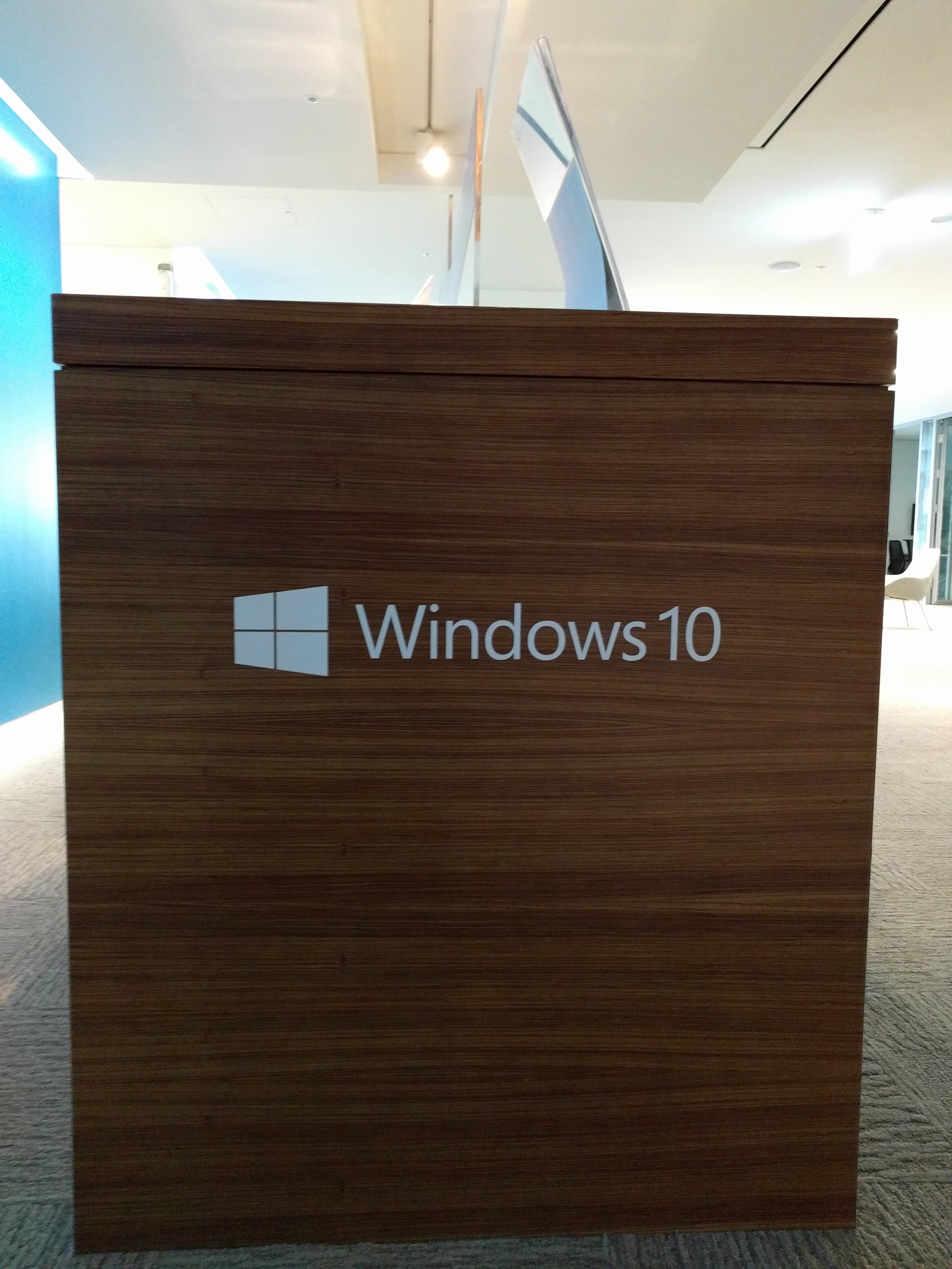 Windows 10 Creators Update Display Corner at Level 11